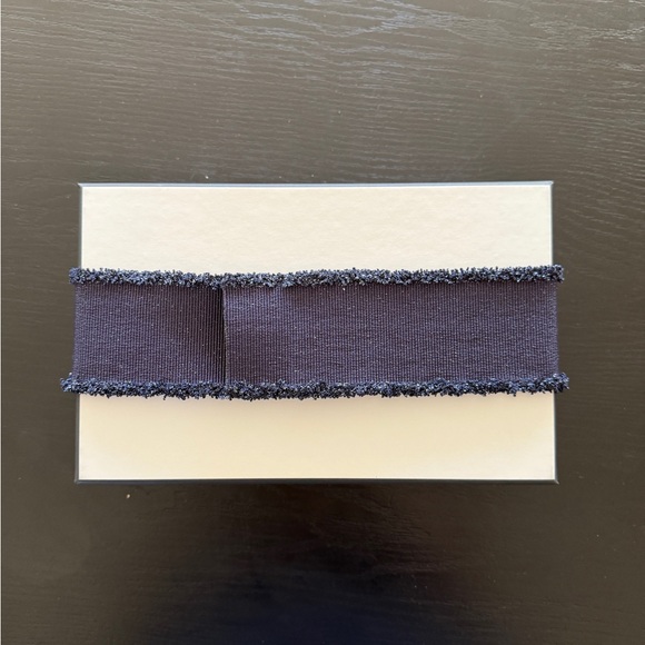 CHANEL White Box with Navy and Gold Accents - Picture 4 of 6